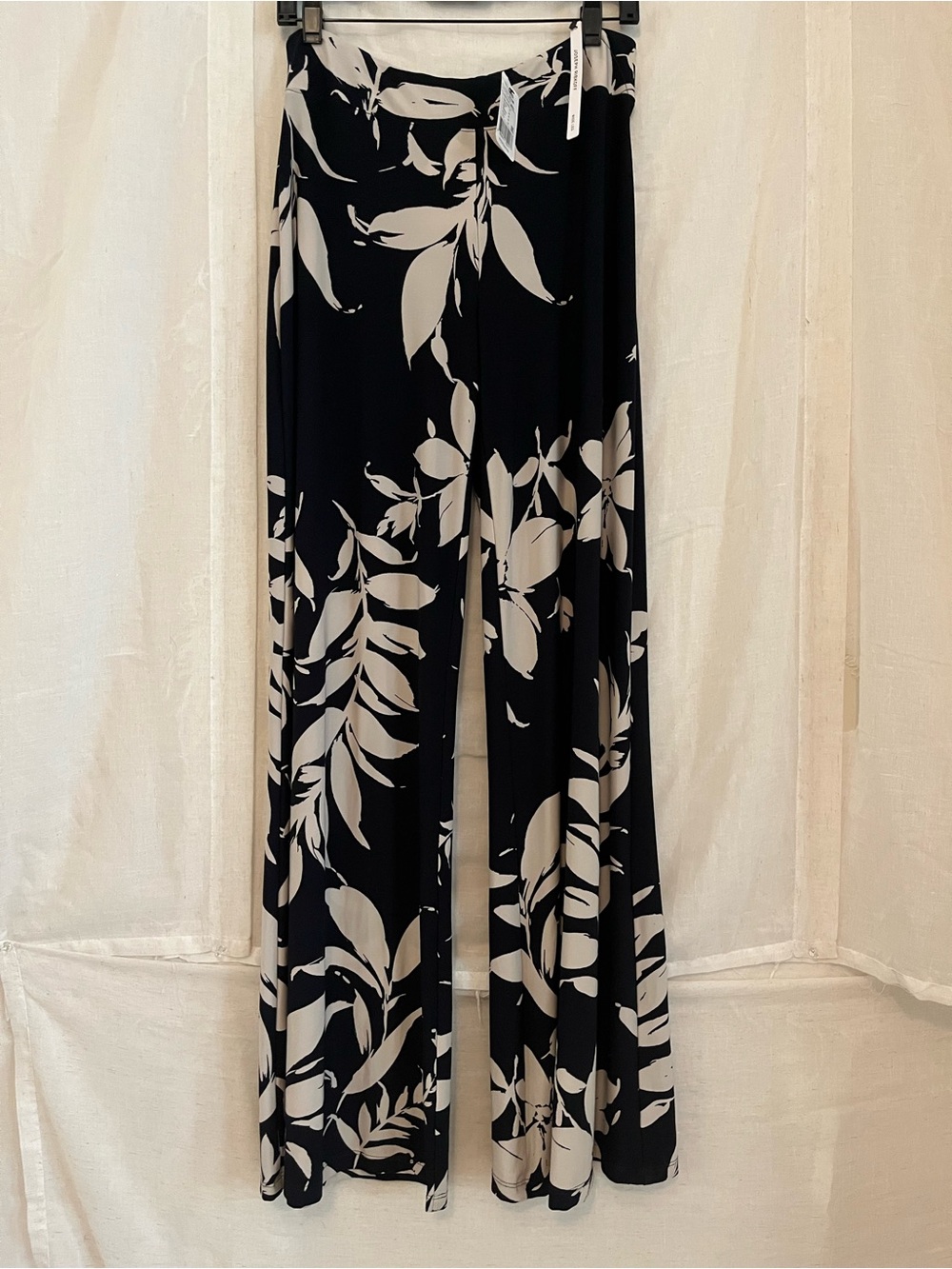 Joseph Ribkoff Black Wide-Leg Floral Palazzo Pants